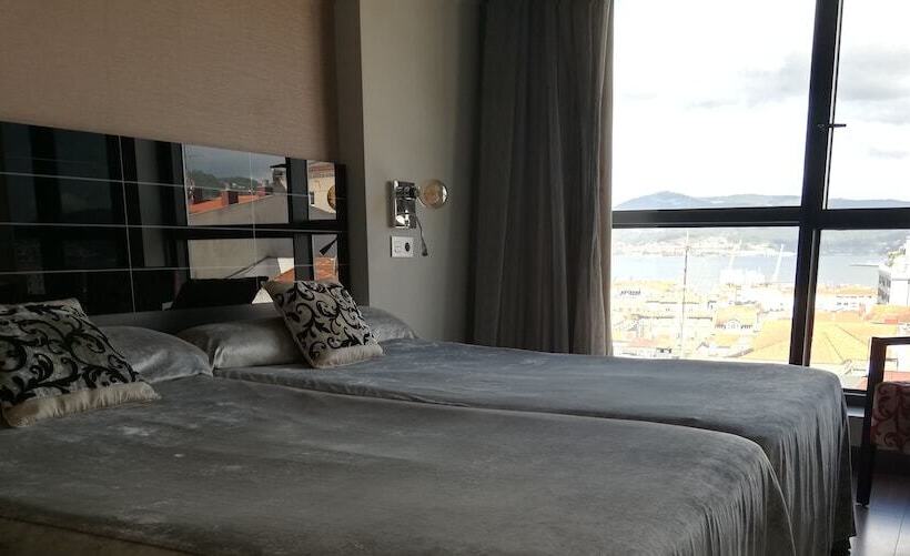 호텔 Silken Axis Vigo