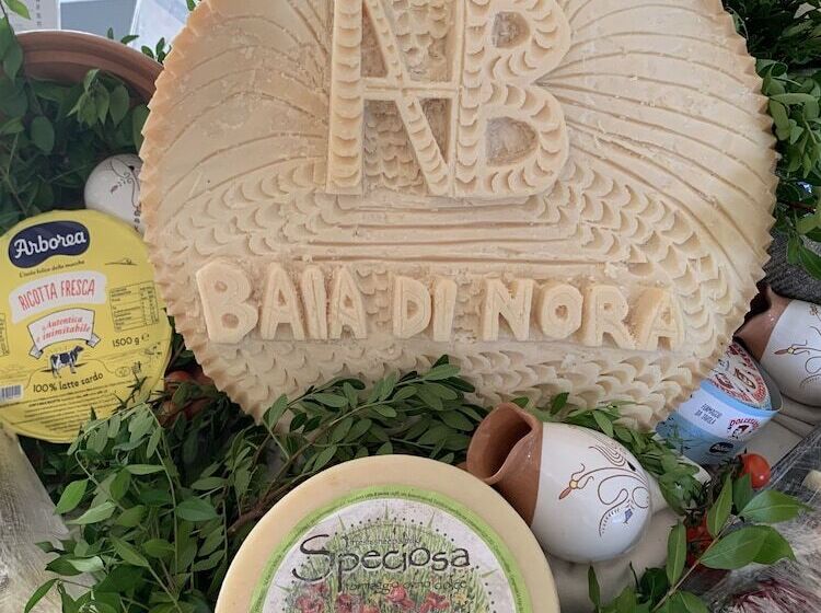 ホテル Baia Di Nora