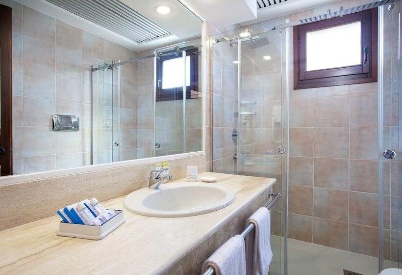 ホテル Baia Di Nora