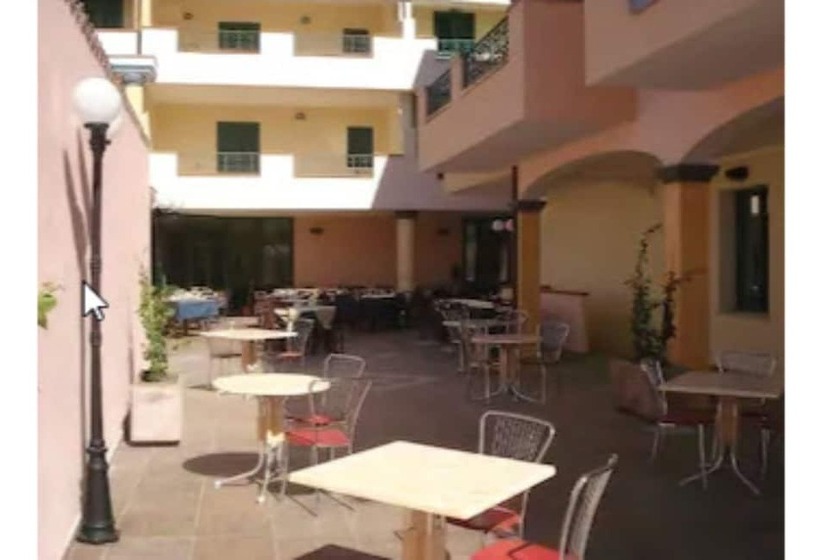 فندق Baia Marina