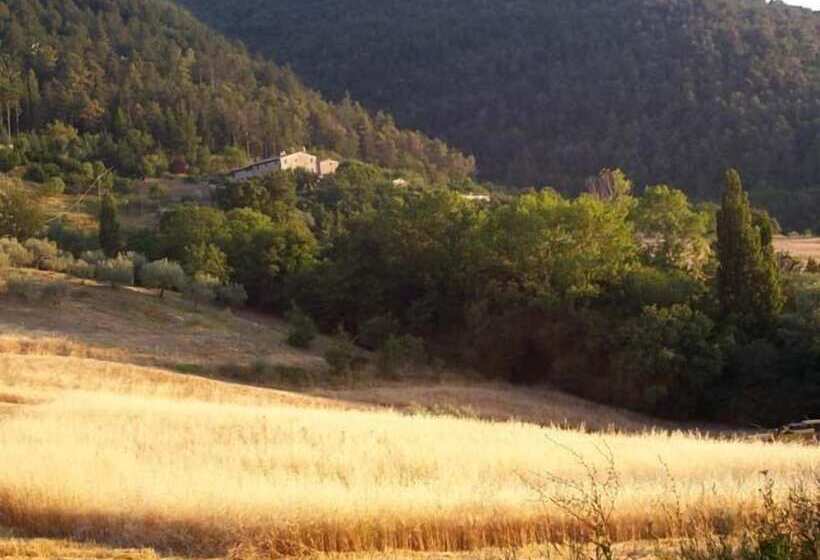 فندق B&b La Terrazza Del Subasio