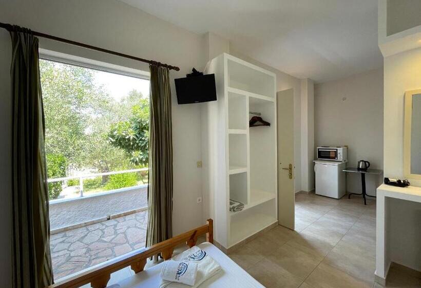 בית מלון כפרי Benitses Arches