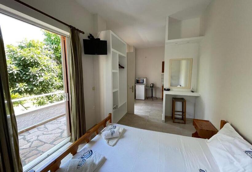 בית מלון כפרי Benitses Arches