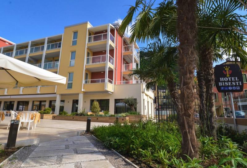酒店 Bisesti S