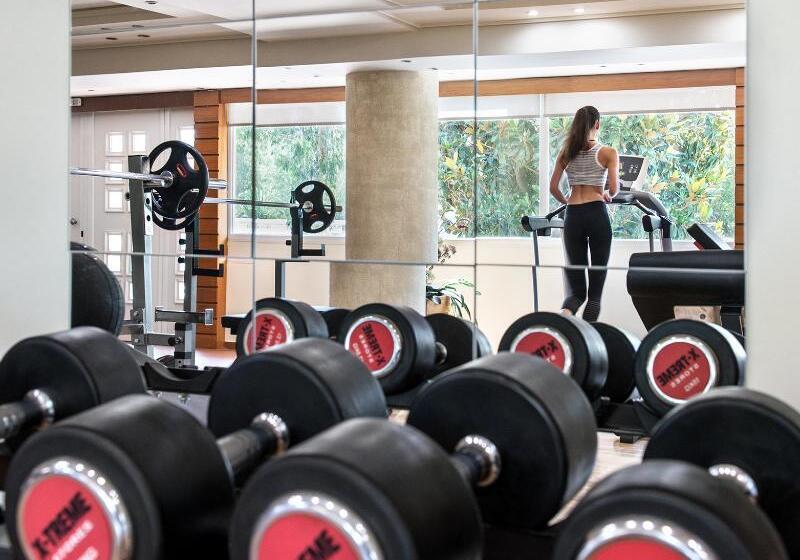 בית מלון כפרי Blazer Suites