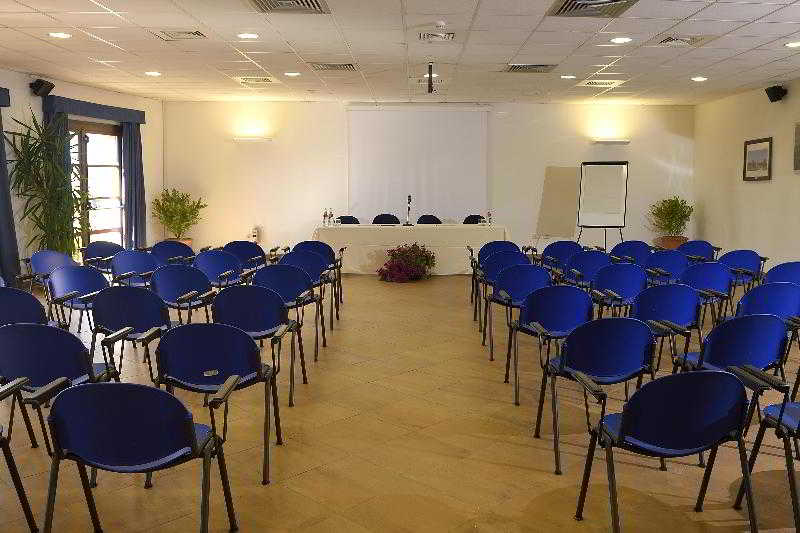 בית מלון כפרי Borgo Magliano Resort