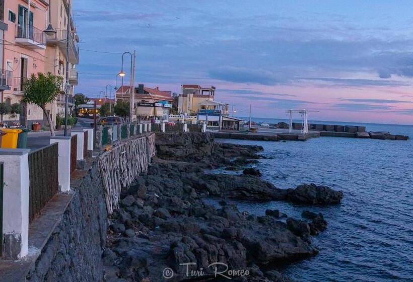 בית מלון כפרי Capomulini 3 Stelle