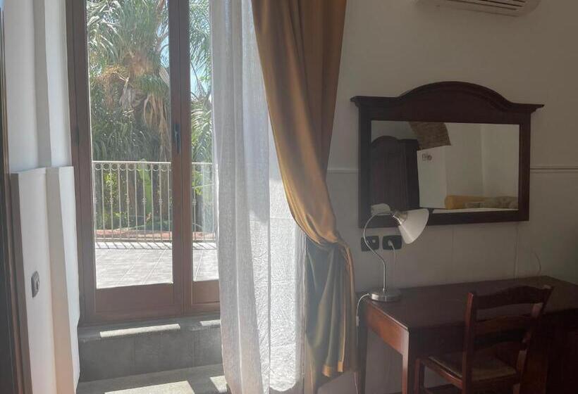 فندق Capomulini 3 Stelle