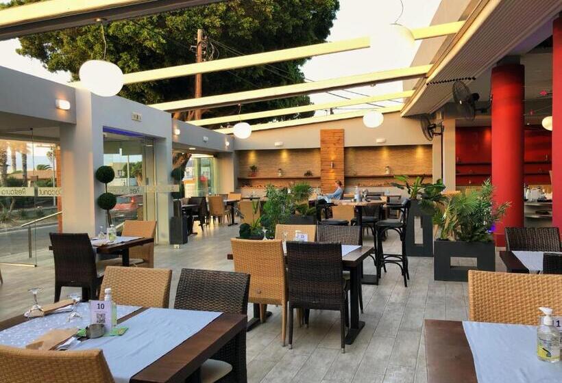 酒店 Caravel Apartment