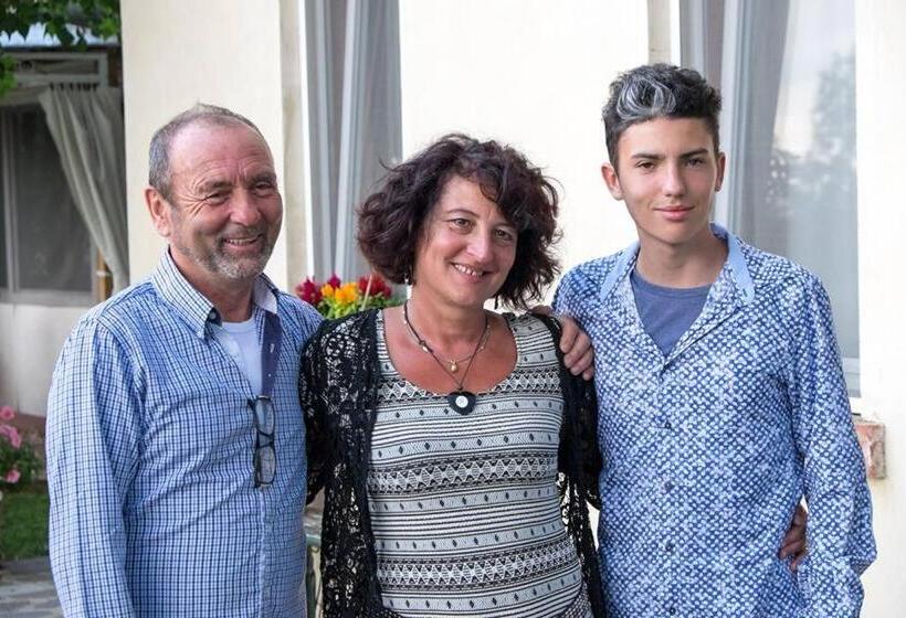 בית מלון כפרי Cascina Vignole