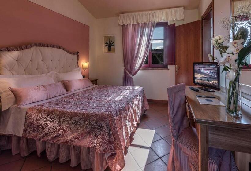 فندق & Restaurant Casolare Le Terre Rosse