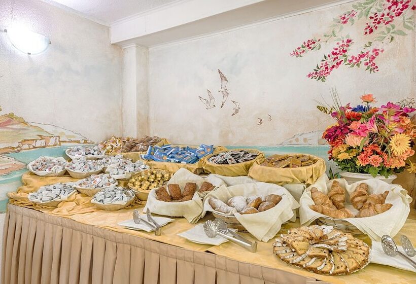 Colonna Beach Hotel Marinella