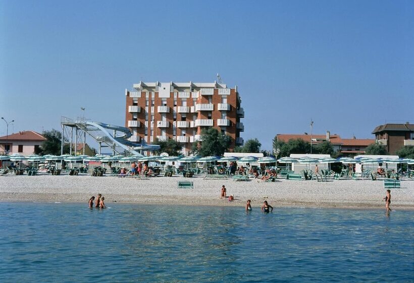 ホテル Continental