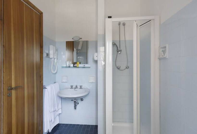 ホテル Continental