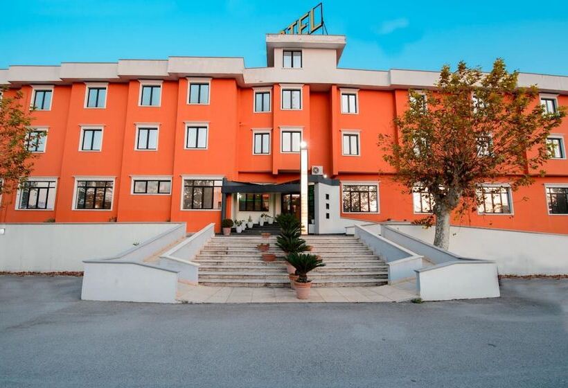 בית מלון כפרי Dei Platani