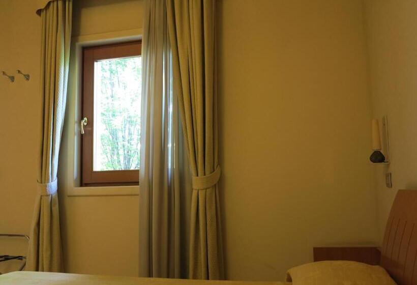 בית מלון כפרי Della Torre 1850