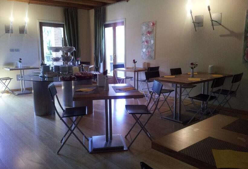 בית מלון כפרי Della Torre 1850