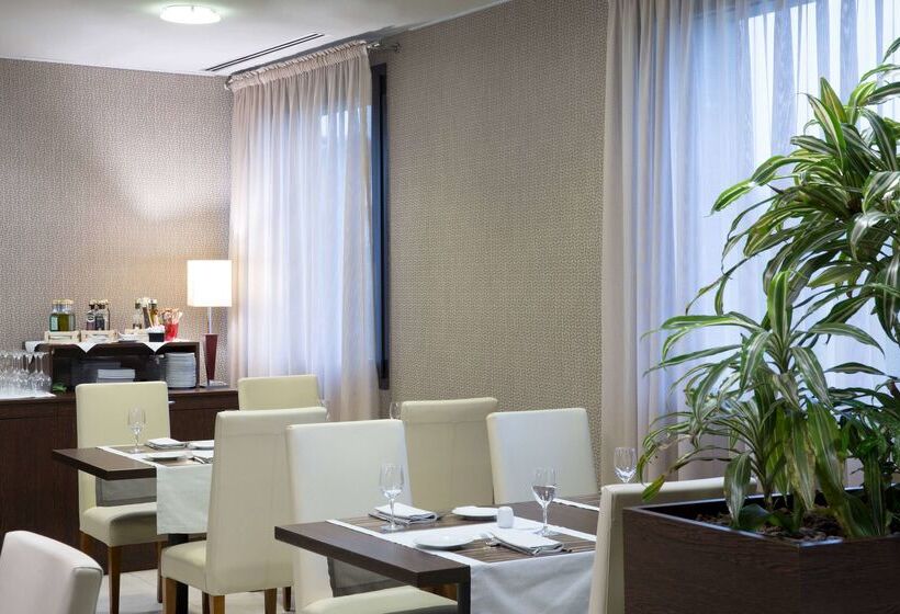 בית מלון כפרי Dolce By Wyndham Milan Malpensa