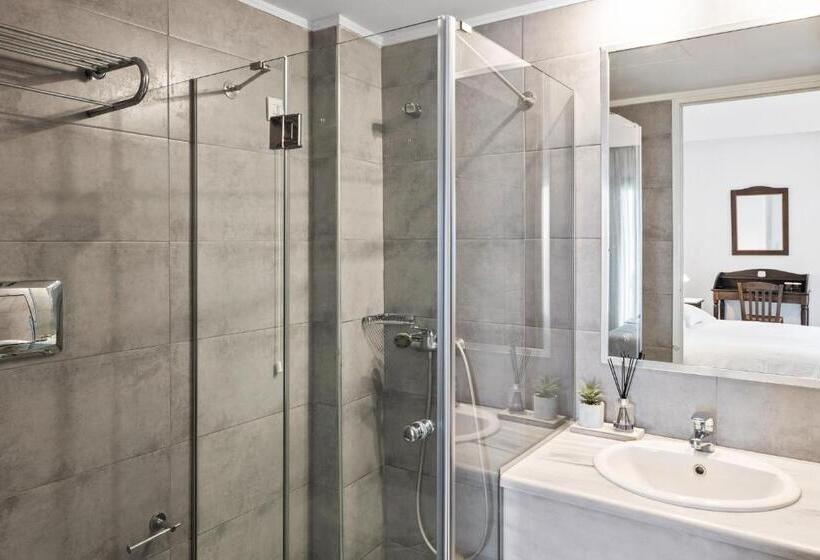 هتل Erofili Beach