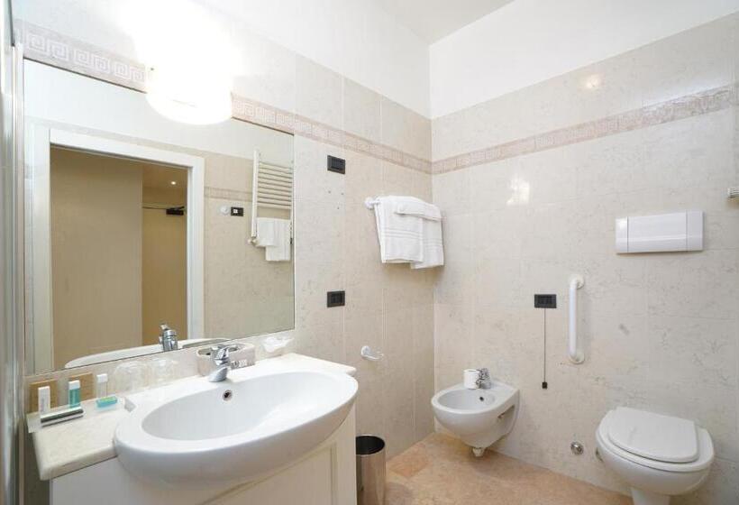 בית מלון כפרי Europa