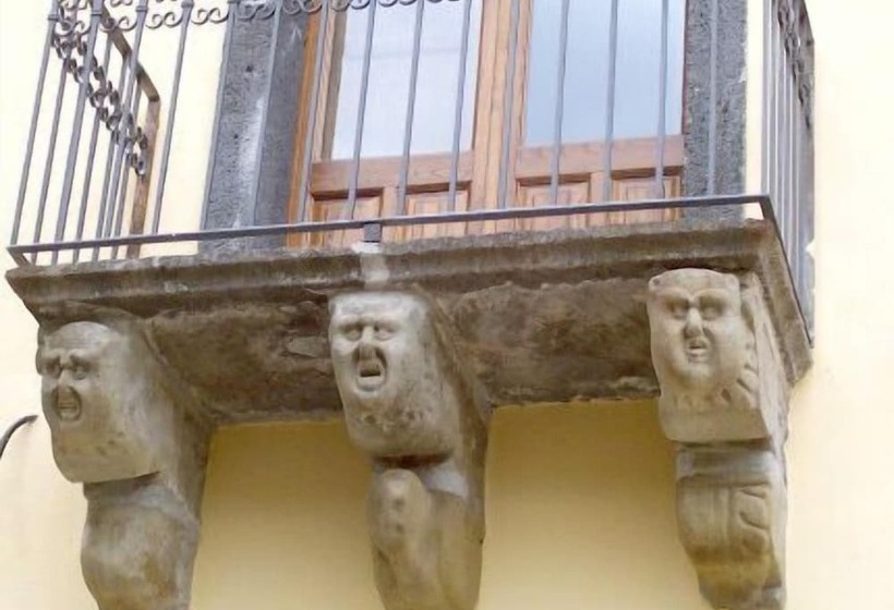 Отель Federico Ii