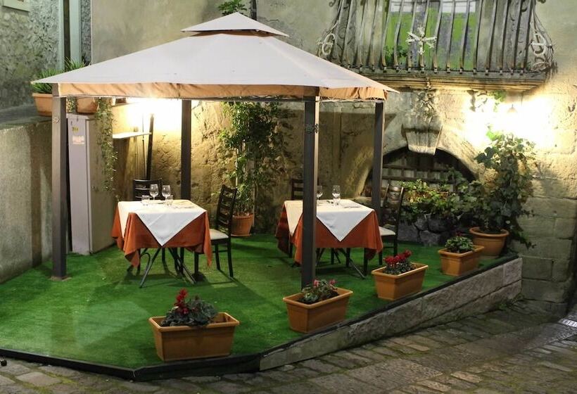 Отель Federico Ii