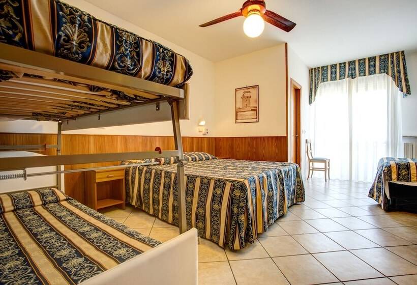 ホテル Genzianella