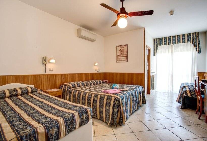 ホテル Genzianella