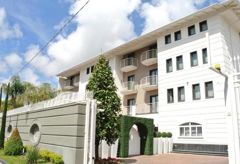 호텔 Giulia Ocean Club