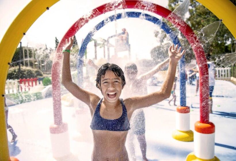 호텔 Ethra Reserve   Valentino 4