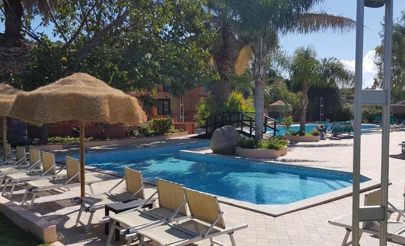 酒店 Green Village Resort