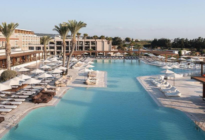 Helea Lifestyle Beach Resort