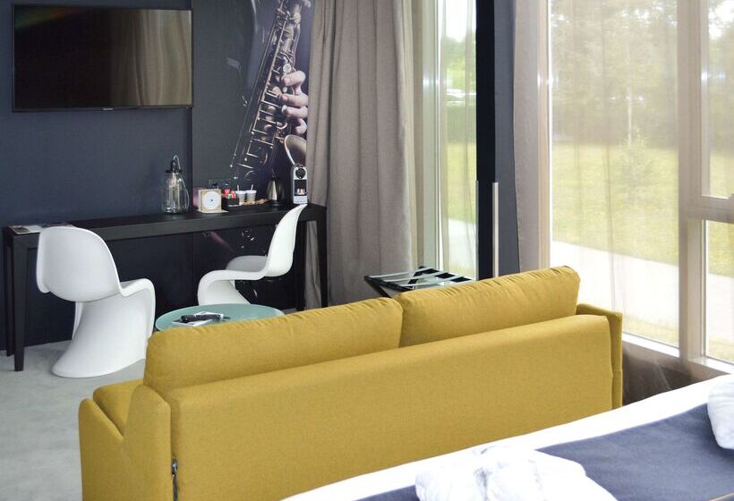 ホテル Hôtel Mercure Nantes Ouest Saint Herblain Zenith