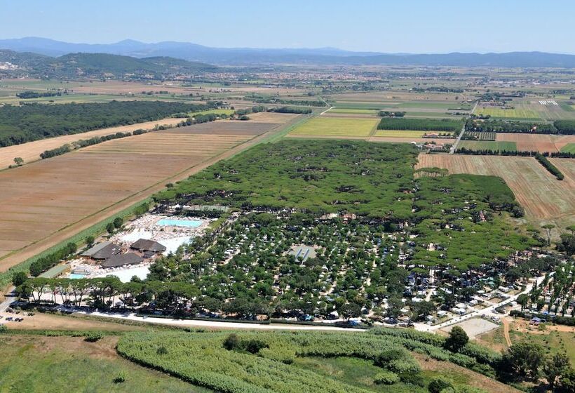 ホテル Hu Park Albatros Village