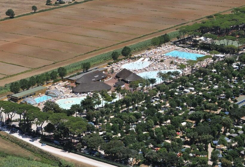 ホテル Hu Park Albatros Village