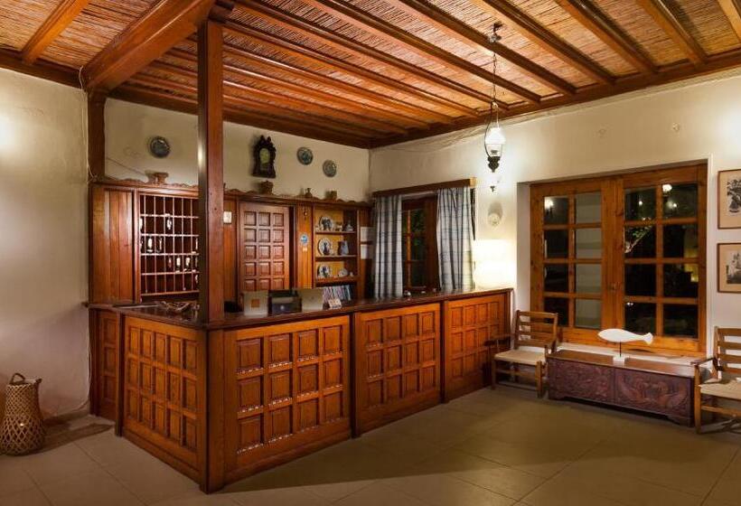 هتل Hydroussa Skyros