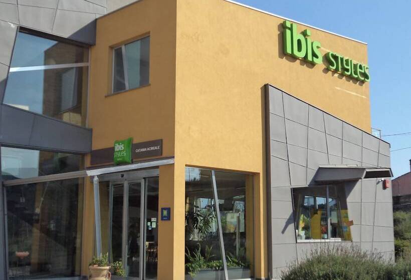 בית מלון כפרי Ibis Styles Catania Acireale