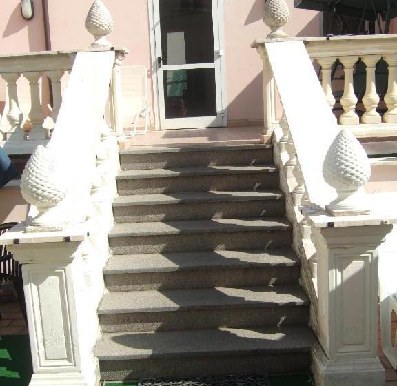 בית מלון כפרי Innocenti