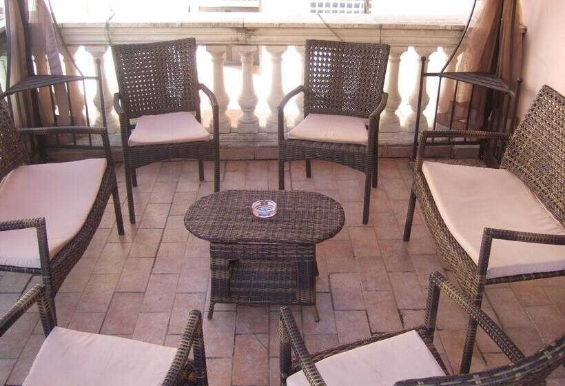 בית מלון כפרי Innocenti