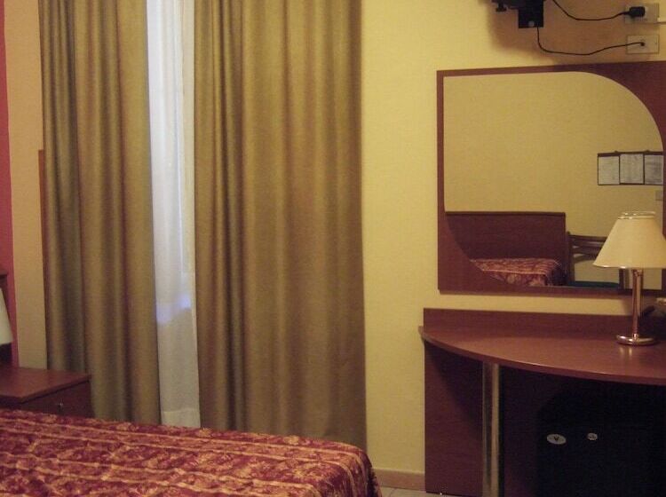 בית מלון כפרי Innocenti