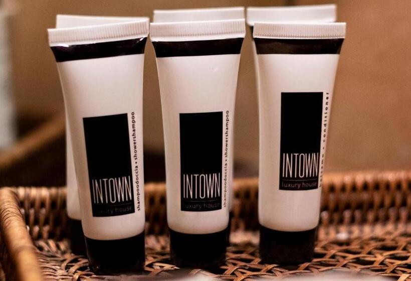 בית מלון כפרי Intown Luxury House