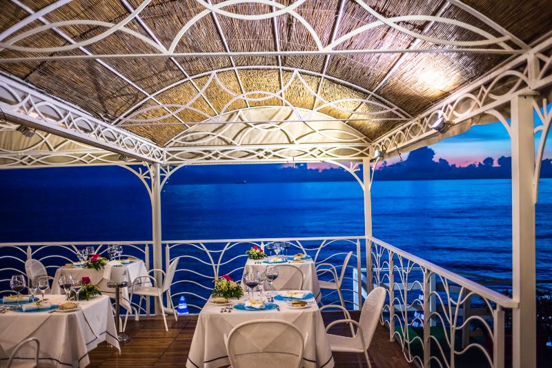 ホテル Ipomea Club