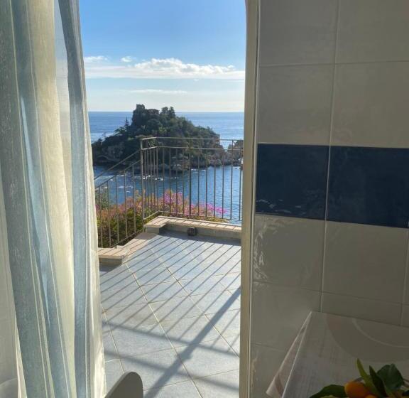 ホテル Isola Bella