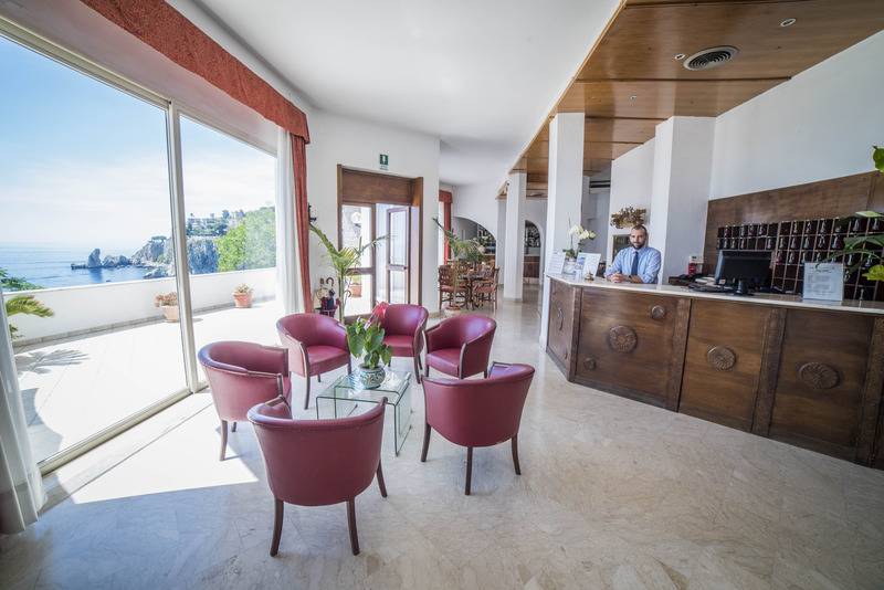 ホテル Isola Bella