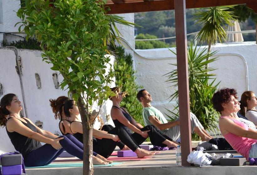 فندق Kerveli Village