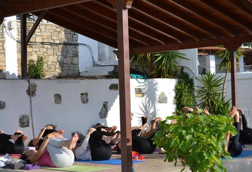 فندق Kerveli Village