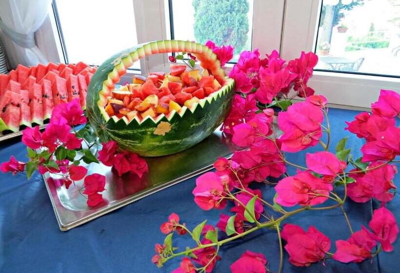 فندق Kerveli Village