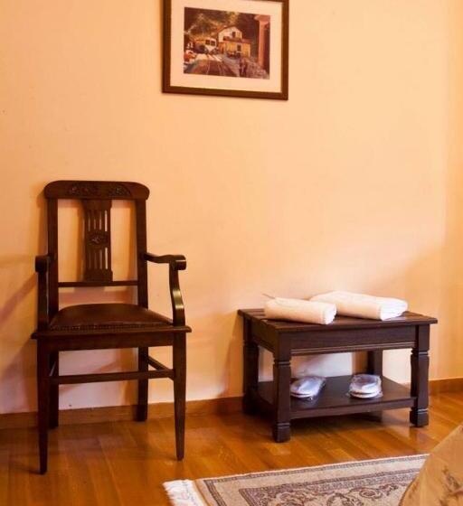 בית מלון כפרי Kynaitha