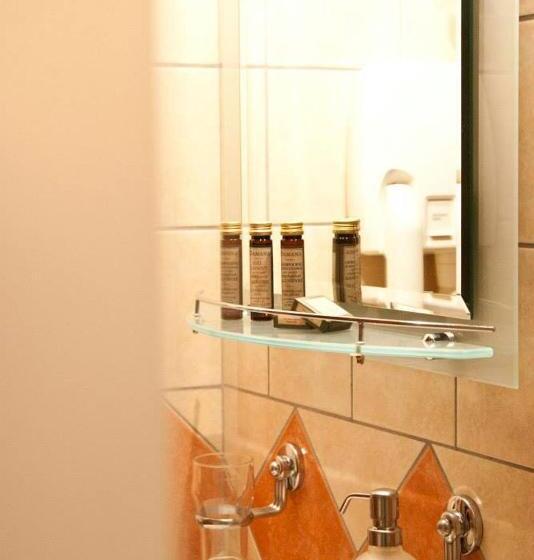 בית מלון כפרי Kynaitha