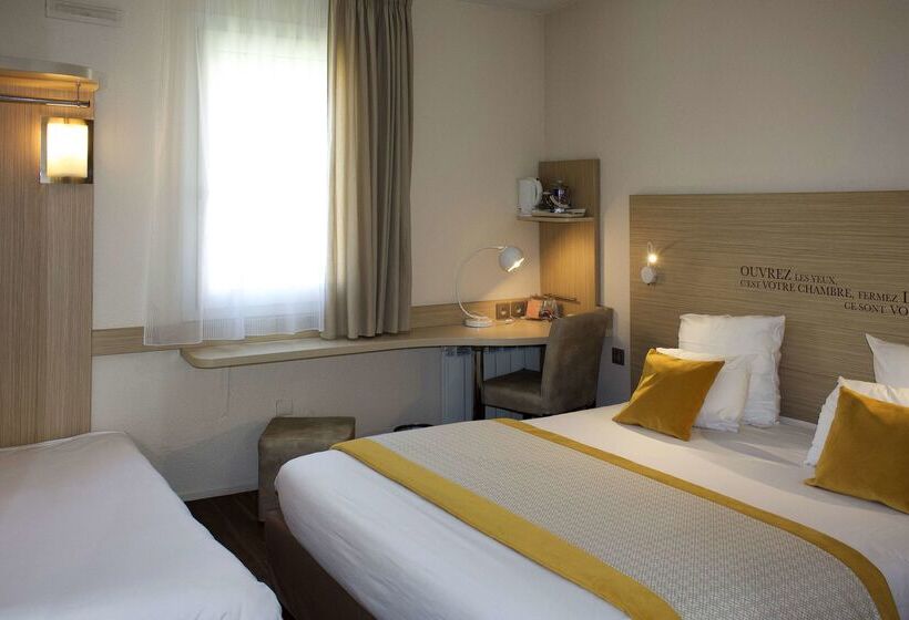 فندق Kyriad Lyon Est Bron Eurexpo Le Cottage